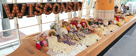 World's Largest Cheeseboard!