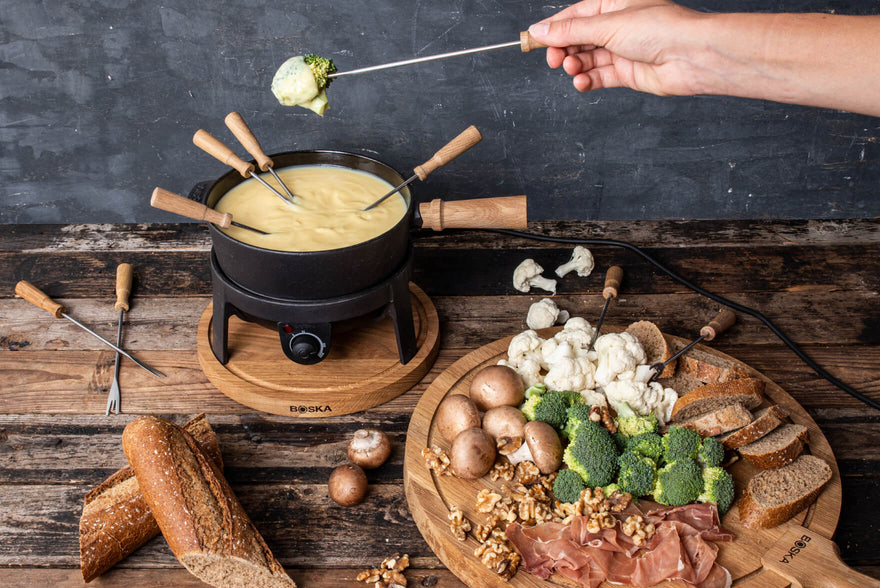 Spicy Farmhouse Cheese Fondue (electric fondue set), Recipe
