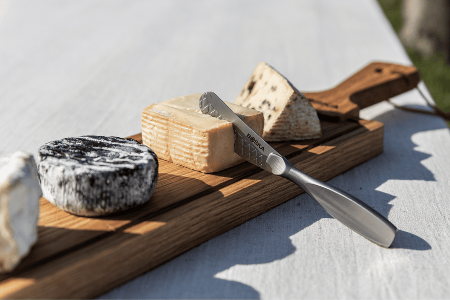 Let's enjoy spring (cheeses)!