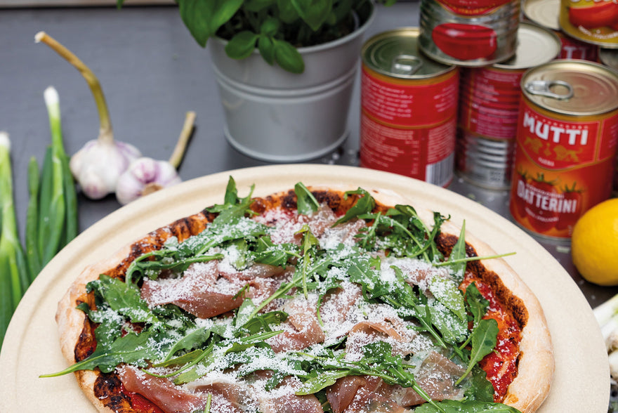 Pizza with Parma Ham and Arugula